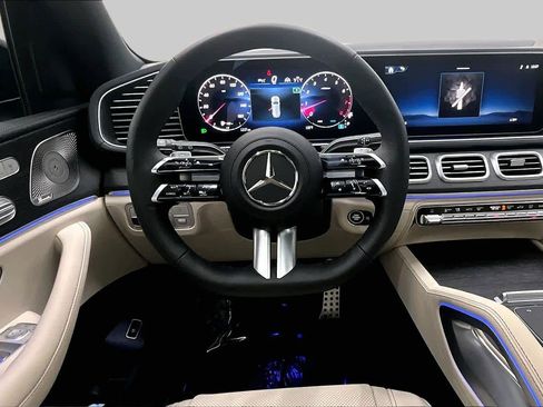 Certified 2026 Mercedes-Benz GLS 580 4MATIC image 6