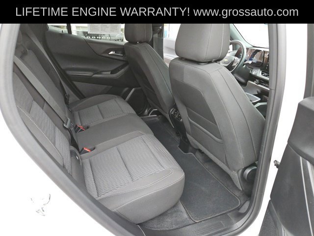 Used 2025 Chevrolet Equinox LT AWD/4WD image 30