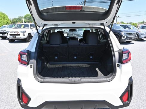 Used 2024 Subaru Crosstrek 2.0i AWD/4WD image 18