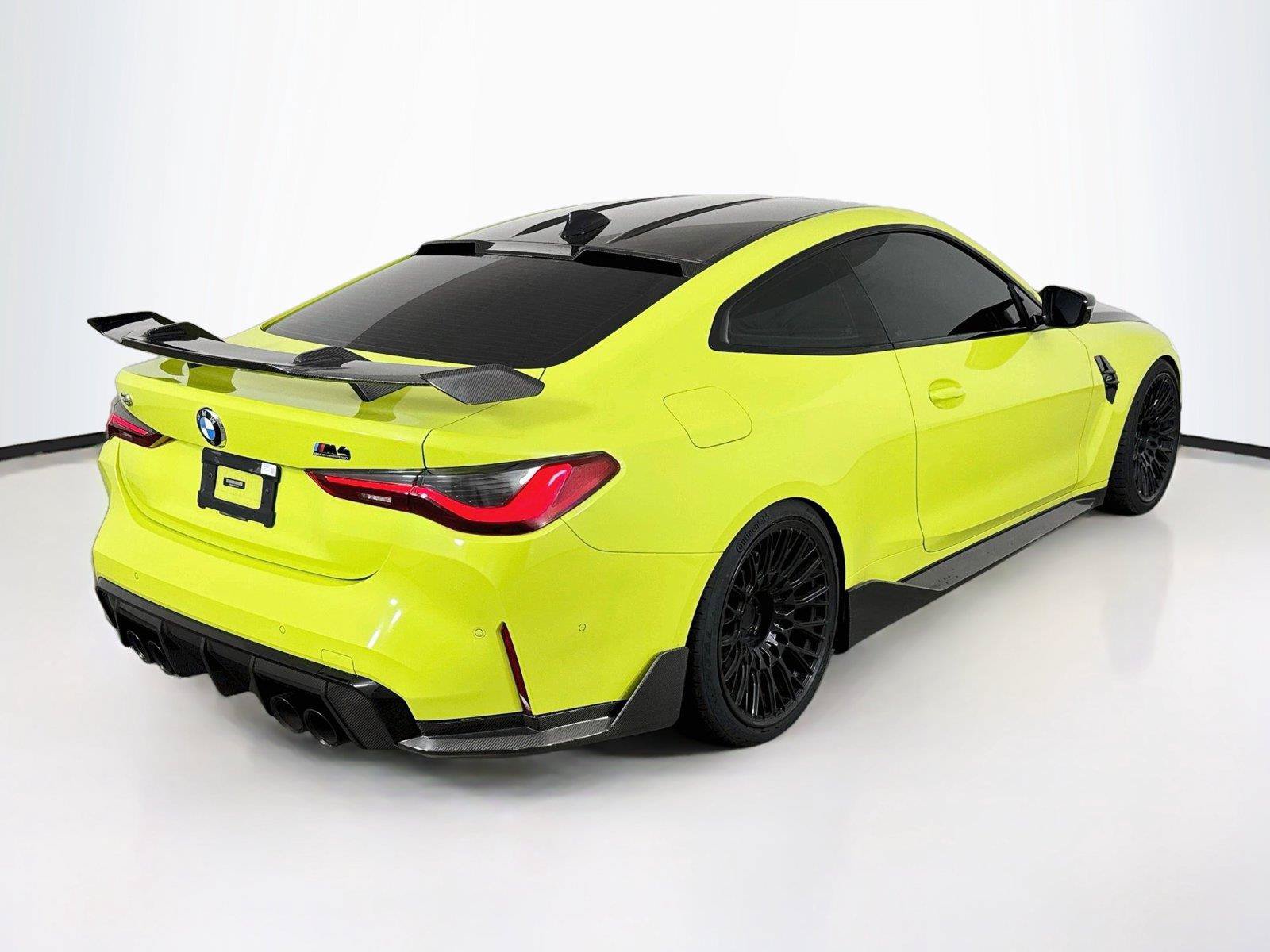 Used 2021 BMW M4 Competition w/ M Carbon Exterior Package RWD image 5