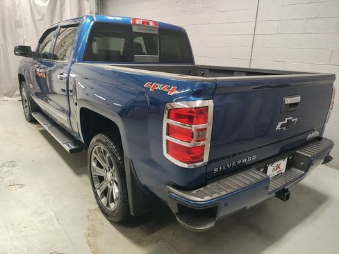Used 2015 Chevrolet Silverado 1500 High Country image 19