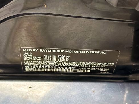 Used 2014 BMW 328i xDrive Sedan image 32