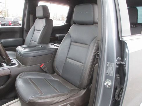 Used 2019 GMC Sierra 1500 Denali w/ Driver Alert Package II image 19