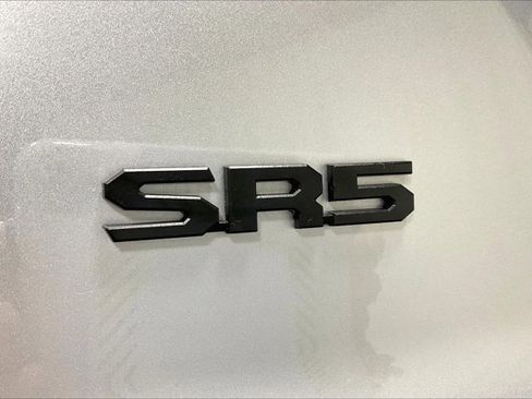 Used 2025 Toyota 4Runner SR5 image 8