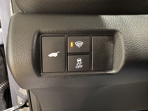 Used 2025 Honda Pilot Elite image 16