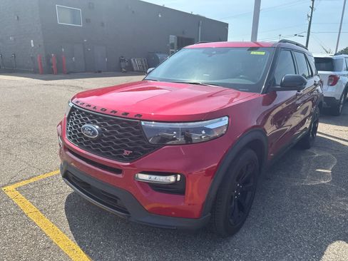 Used 2020 Ford Explorer ST w/ ST Street Pack AWD/4WD image 29