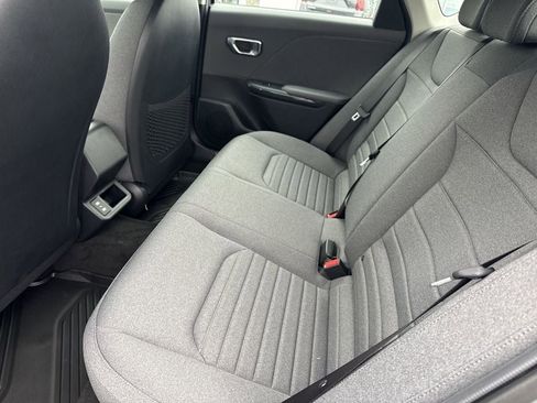 New 2025 Kia K4 EX image 25