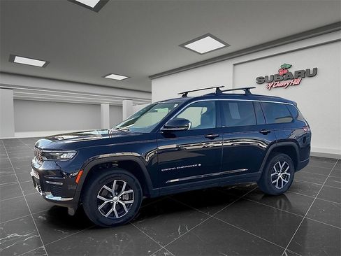 Used 2024 Jeep Grand Cherokee L Limited image 7