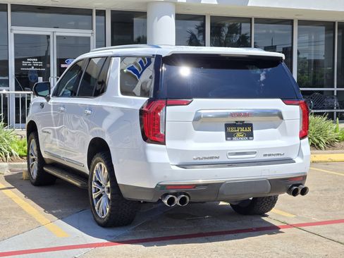 Used 2021 GMC Yukon Denali w/ Advanced Technology Package RWD image 3