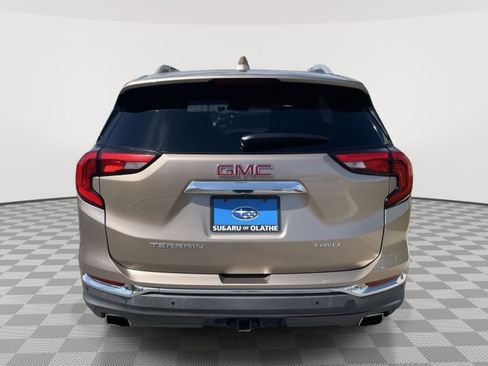 Used 2018 GMC Terrain SLT w/ Preferred Package image 7