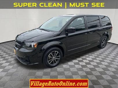 Used 2016 Dodge Grand Caravan SE