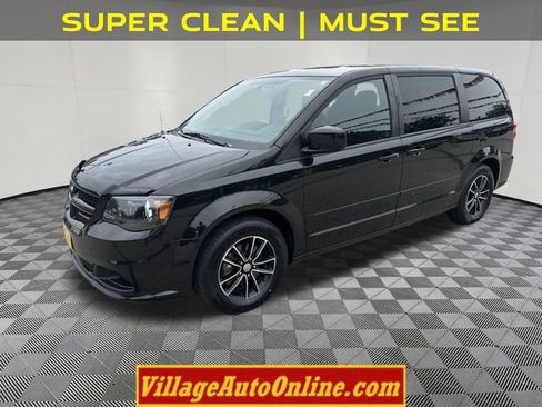 Used 2016 Dodge Grand Caravan SE FWD image 1