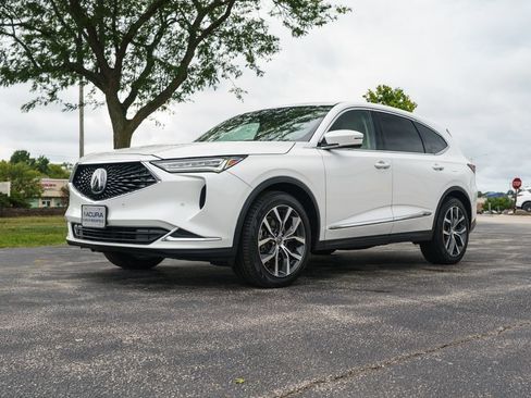 Certified 2022 Acura MDX w/ Technology Package AWD/4WD image 6