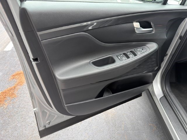 Used 2023 Hyundai Santa Fe SEL FWD image 10