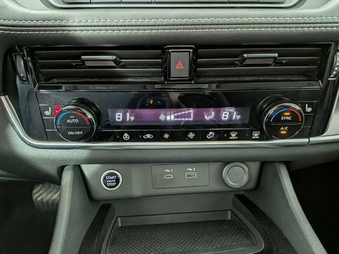 Used 2023 Nissan Rogue SV w/ SV Premium Package AWD/4WD image 21