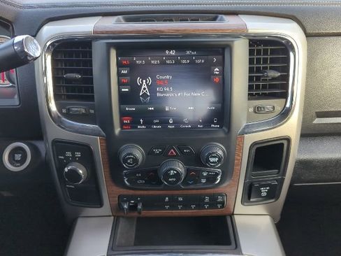 Used 2018 RAM 2500 Laramie w/ Snow Chief Group image 15