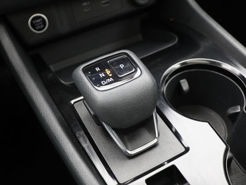 Used 2023 Nissan Rogue SV w/ SV Premium Package image 26