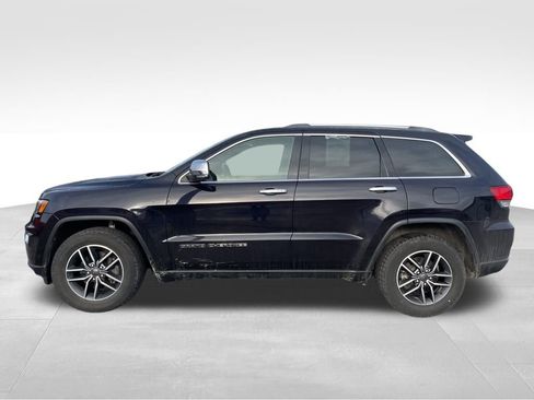 Used 2020 Jeep Grand Cherokee Limited w/ Luxury Group II image 2