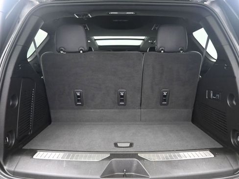 Used 2022 Chevrolet Tahoe RST w/ Luxury Package image 32