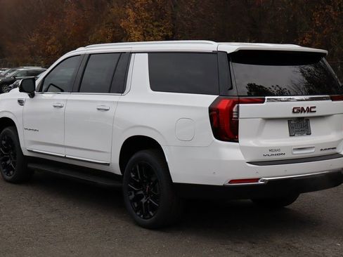 New 2026 GMC Yukon XL Elevation AWD/4WD image 6
