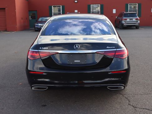 Used 2022 Mercedes-Benz S 580 4MATIC Sedan image 6