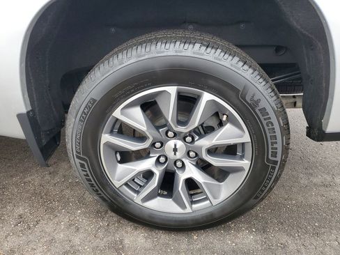 Certified 2021 Chevrolet Silverado 1500 RST w/ Z71 Off-Road Package image 31