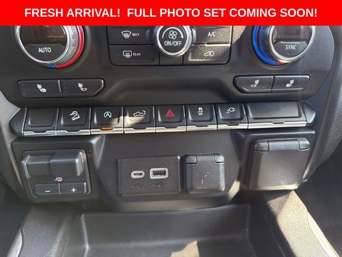 Used 2019 Chevrolet Silverado 1500 LT Trail Boss image 12