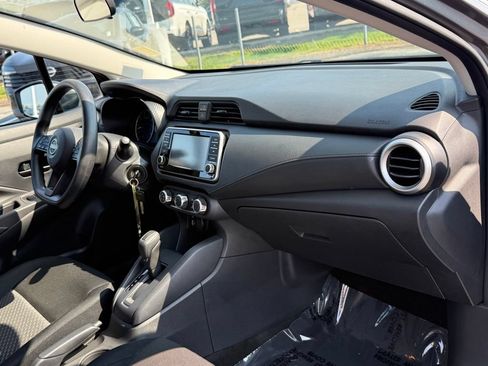 Used 2024 Nissan Versa S w/ S Plus Package FWD image 10