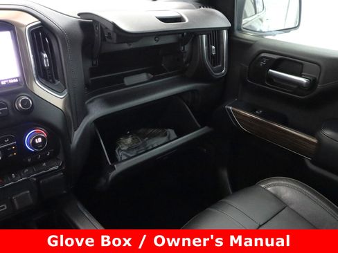 Used 2019 Chevrolet Silverado 1500 High Country w/ Technology Package image 27