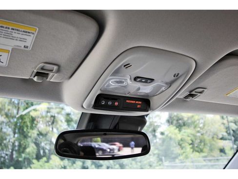 Used 2023 Chevrolet TrailBlazer LT w/ Convenience Package FWD image 21