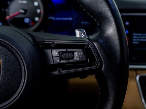 Used 2022 Porsche Panamera 4 Platinum Edition image 47