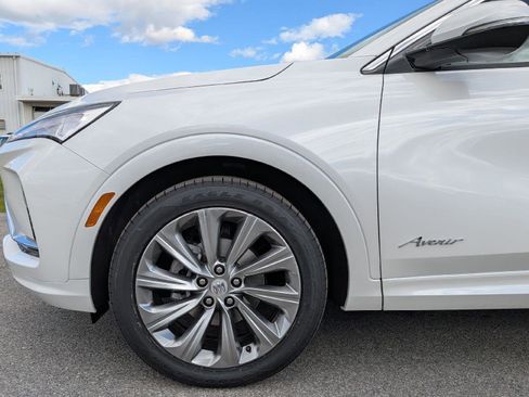 Used 2024 Buick Envista Sport Touring FWD image 3