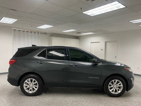 Used 2019 Chevrolet Equinox LT image 4