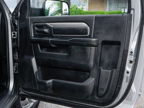 Used 2021 RAM 3500 Tradesman image 31