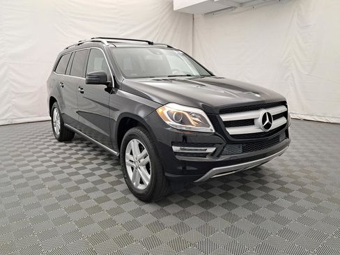 Used 2016 Mercedes-Benz GL 450 4MATIC image 2