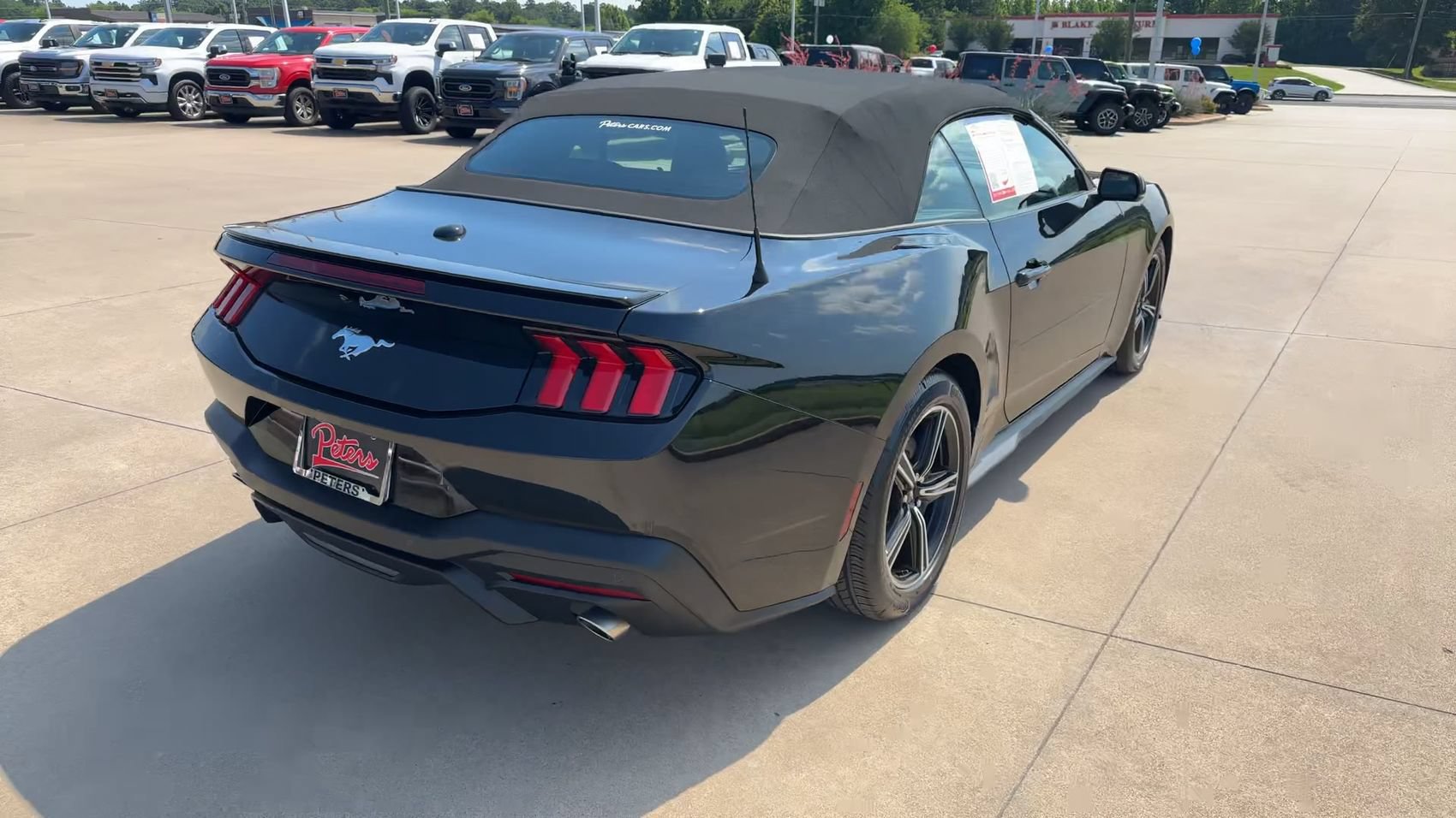Used 2025 Ford Mustang Premium RWD image 7