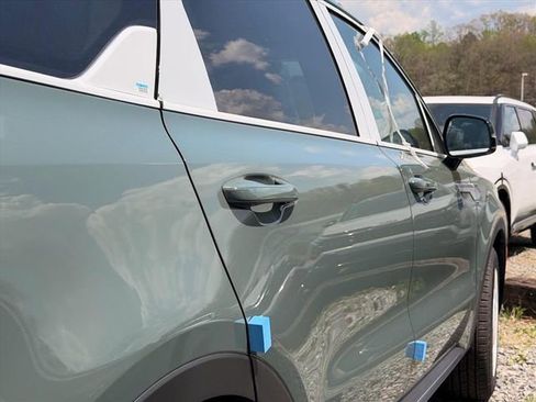 New 2026 Kia Sorento EX AWD/4WD image 15