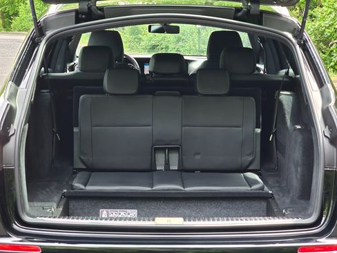 Used 2019 Mercedes-Benz E 450 4MATIC Wagon w/ Premium Package image 17