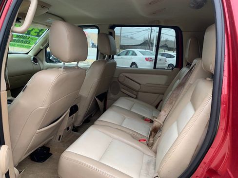 Used 2006 Ford Explorer Eddie Bauer image 11