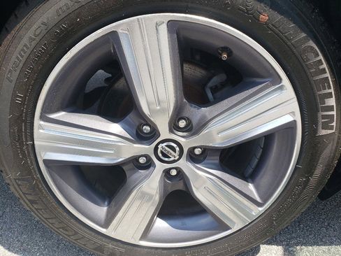 Used 2019 Nissan Altima 2.5 S FWD image 19