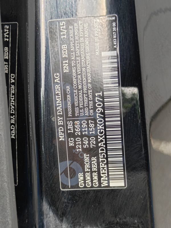 Used 2016 smart fortwo passion RWD image 11