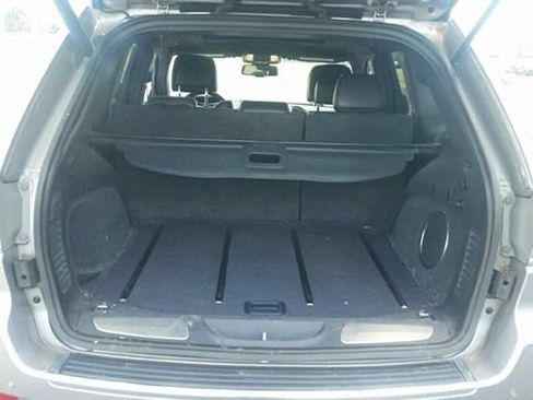 Used 2014 Jeep Grand Cherokee Overland AWD/4WD image 6