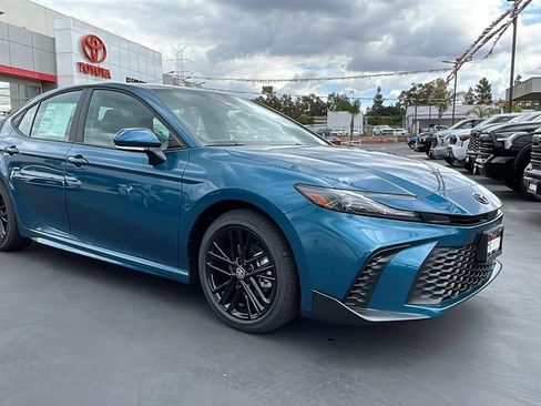 New 2026 Toyota Camry SE FWD image 30