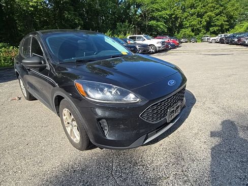 Used 2022 Ford Escape SE w/ Convenience Package FWD image 11