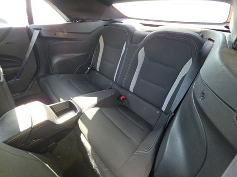 Used 2023 Chevrolet Camaro LT RWD image 8