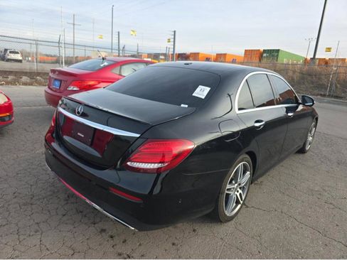 Used 2019 Mercedes-Benz E 300 w/ Premium 1 Package image 6