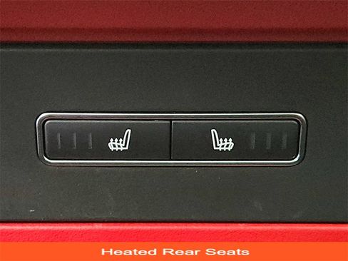 Used 2020 Jaguar F-PACE SVR image 33