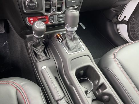New 2026 Jeep Wrangler Unlimited Rubicon AWD/4WD image 73