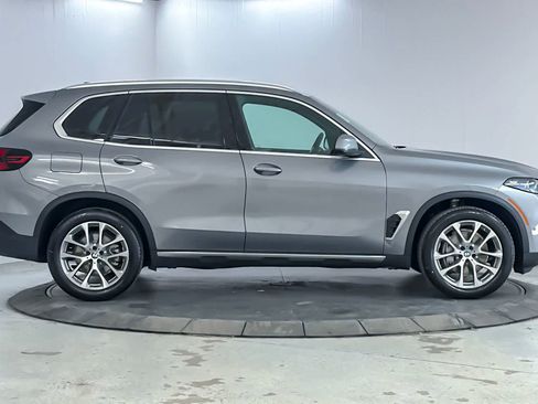 New 2026 BMW X5 xDrive40i AWD/4WD image 8