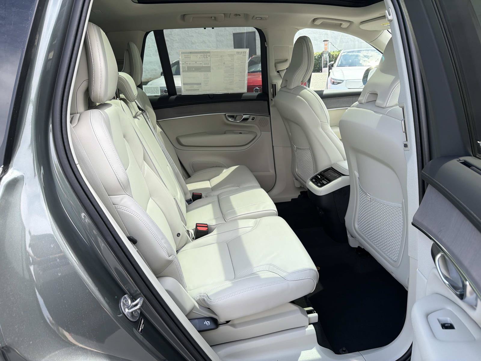 New 2027 Volvo XC90 B6 Ultra AWD/4WD image 20